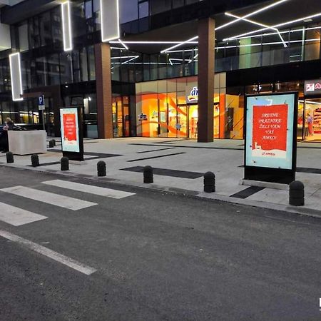 Delux Apartmani Bulevar Szarajevó Kültér fotó