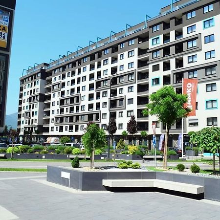 Delux Apartmani Bulevar Szarajevó Kültér fotó