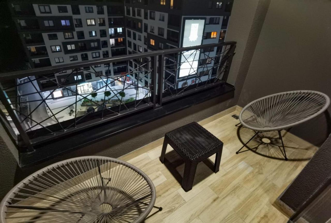 Delux Apartmani Bulevar Szarajevó Kültér fotó