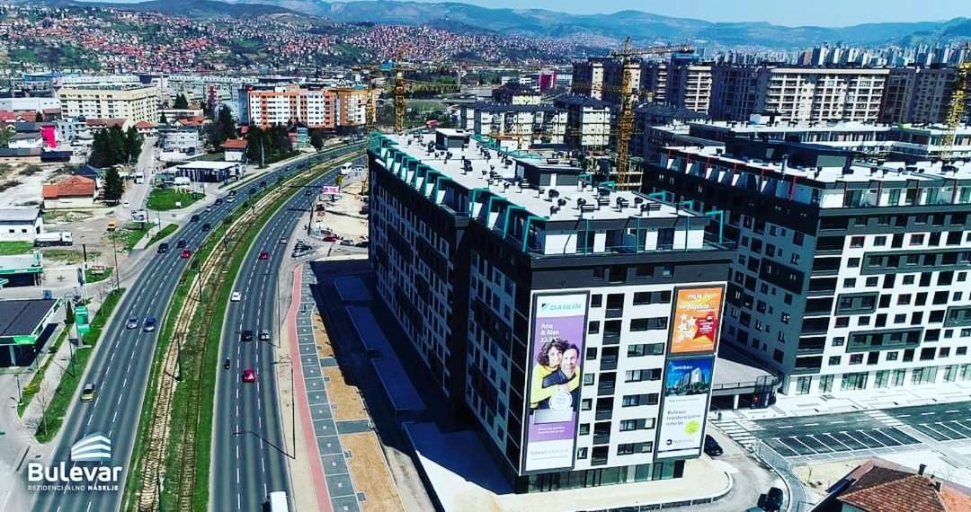 Delux Apartmani Bulevar Szarajevó Kültér fotó