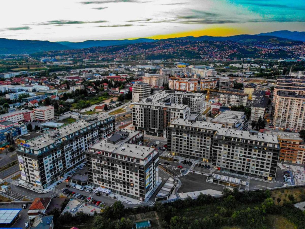 Delux Apartmani Bulevar Szarajevó Kültér fotó